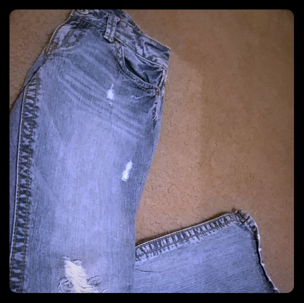 Aeropostale Ripped Skinny Flare jeans